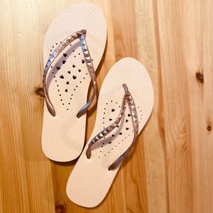 NWOT Shower Sandals